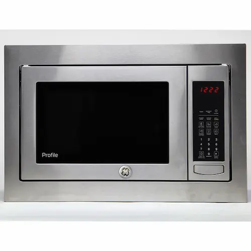 Horno de microondas de 31.1 litros GE Profile acero inoxidable con vidrio negro